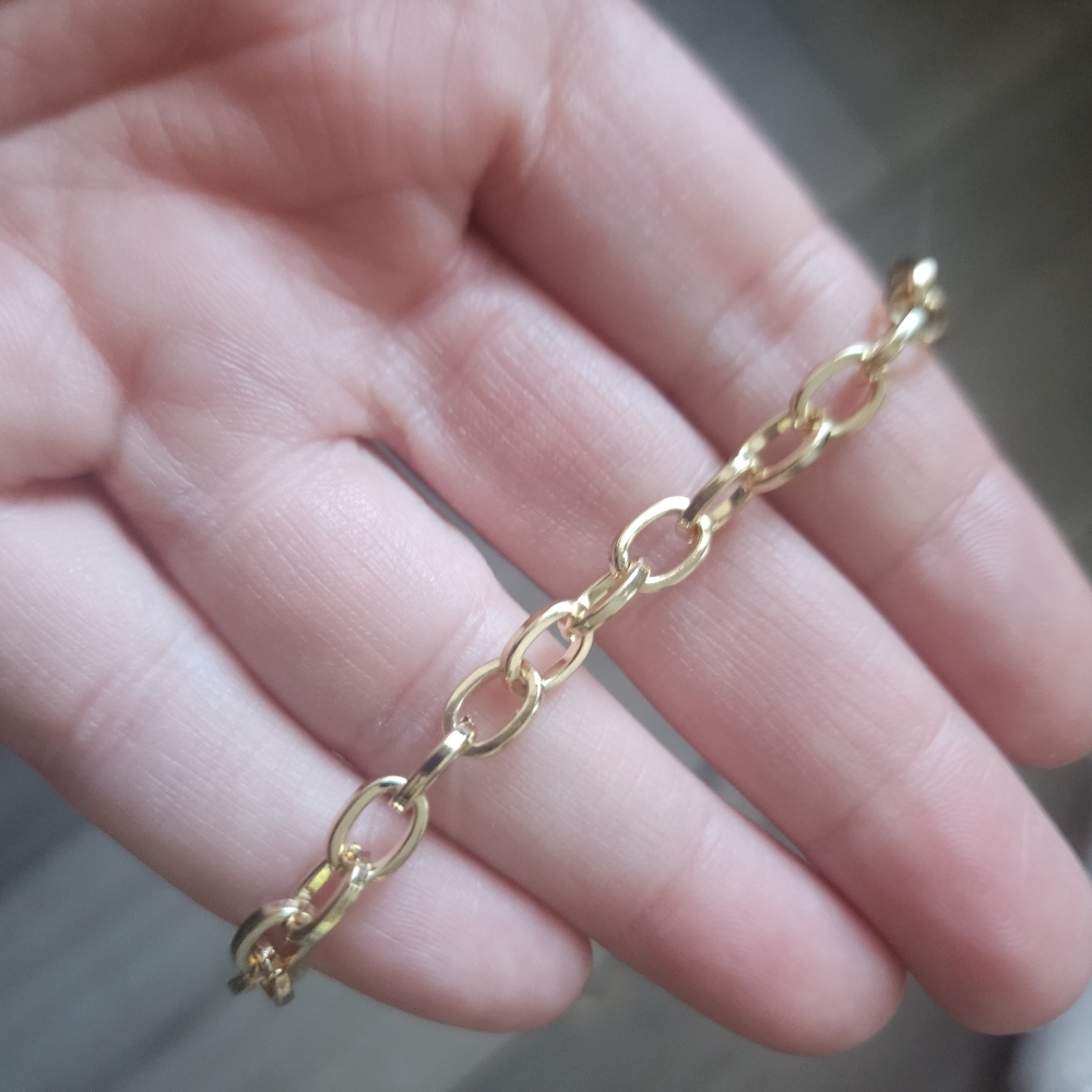 Chokers - Picture 5 of 16